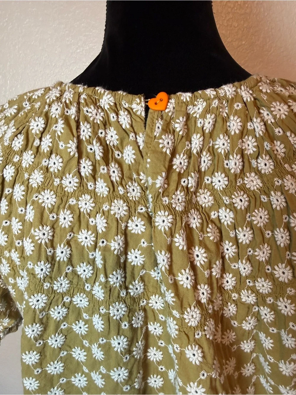 Madewell Daisy Embroidered Puff Sleeve Peasant Top Olive Green Size Medium